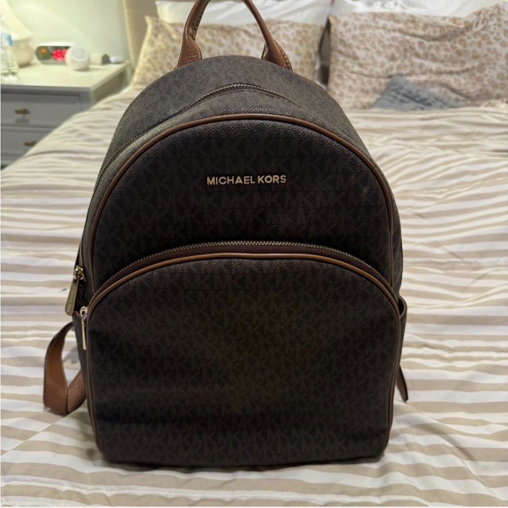 Michael Kors Abbey Backpack Jet Set Brown / Luggage Tan